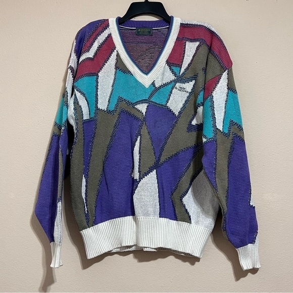 Descente • Vintage Golf Collection Men’s Sweater - Picture 2 of 11